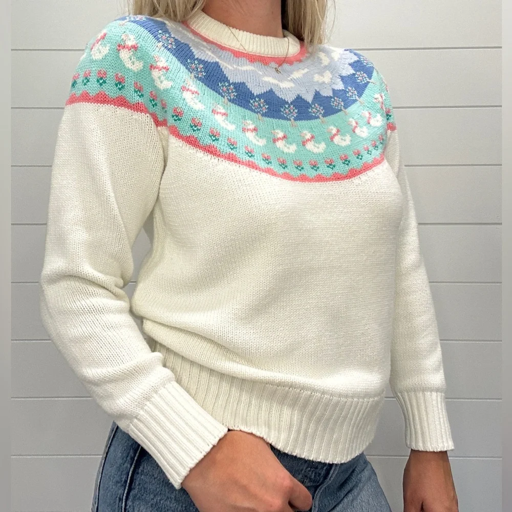 Vintage Eddie Bauer Cream Sweater with Blue and Green Design - Picture 2 of 6